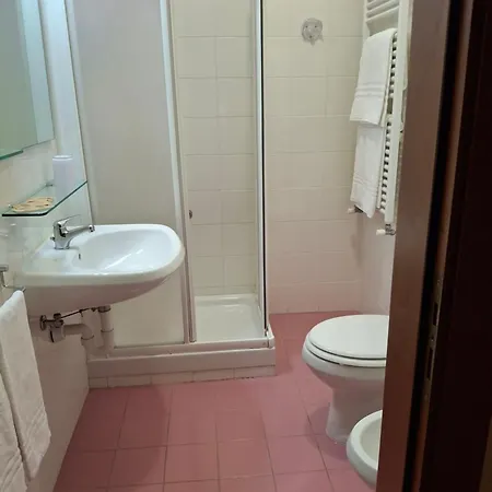 & Pozzo Misseo فندق مبيت وإفطار 3*